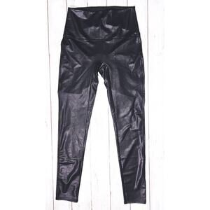 NWOT Jane and Bleecker High Rise Soft Faux Leather Leggings Large